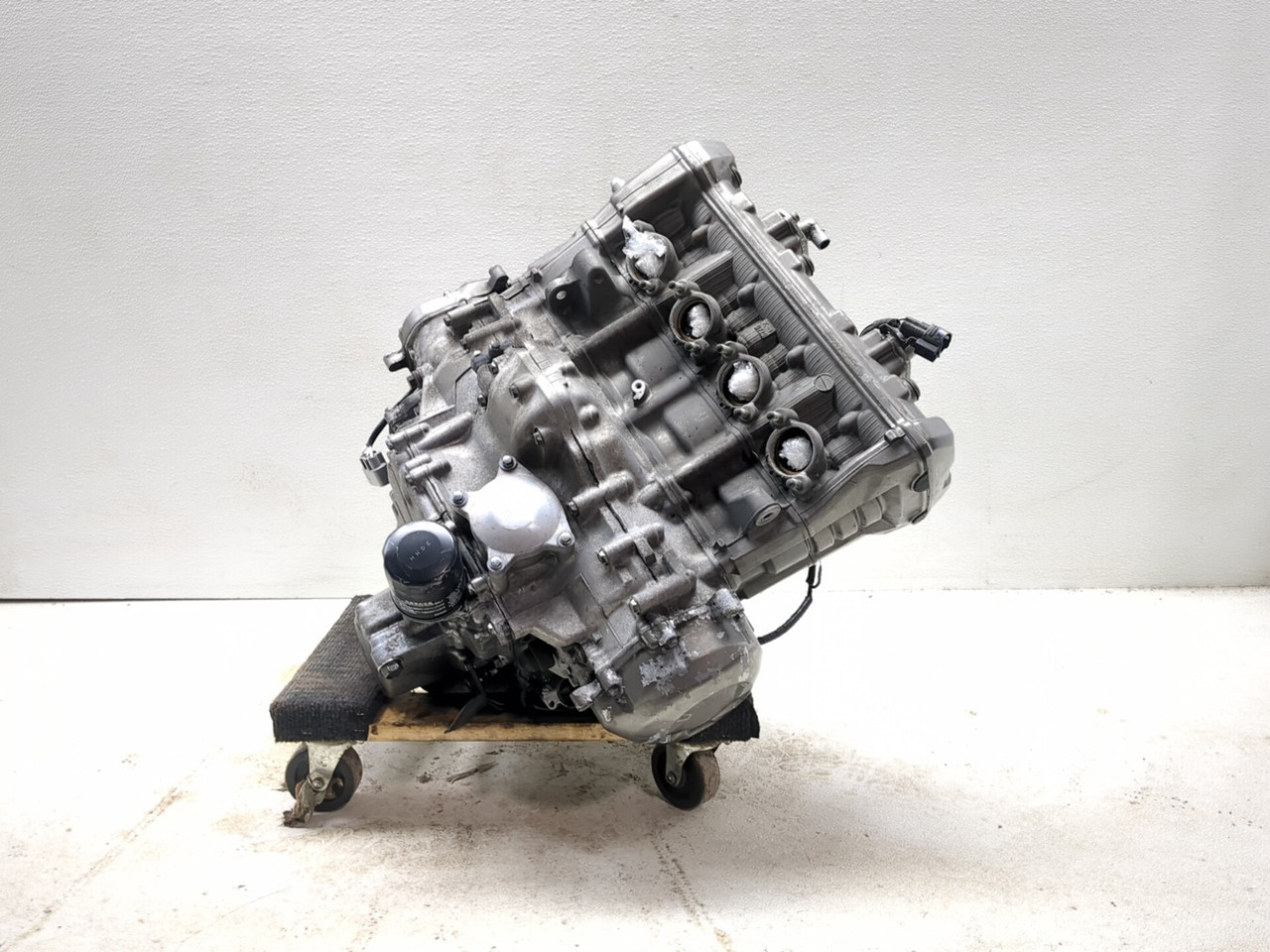 ナッツ 15-18 Kawasaki KLZ 1000 Versys LT Engine Motor Block Complete