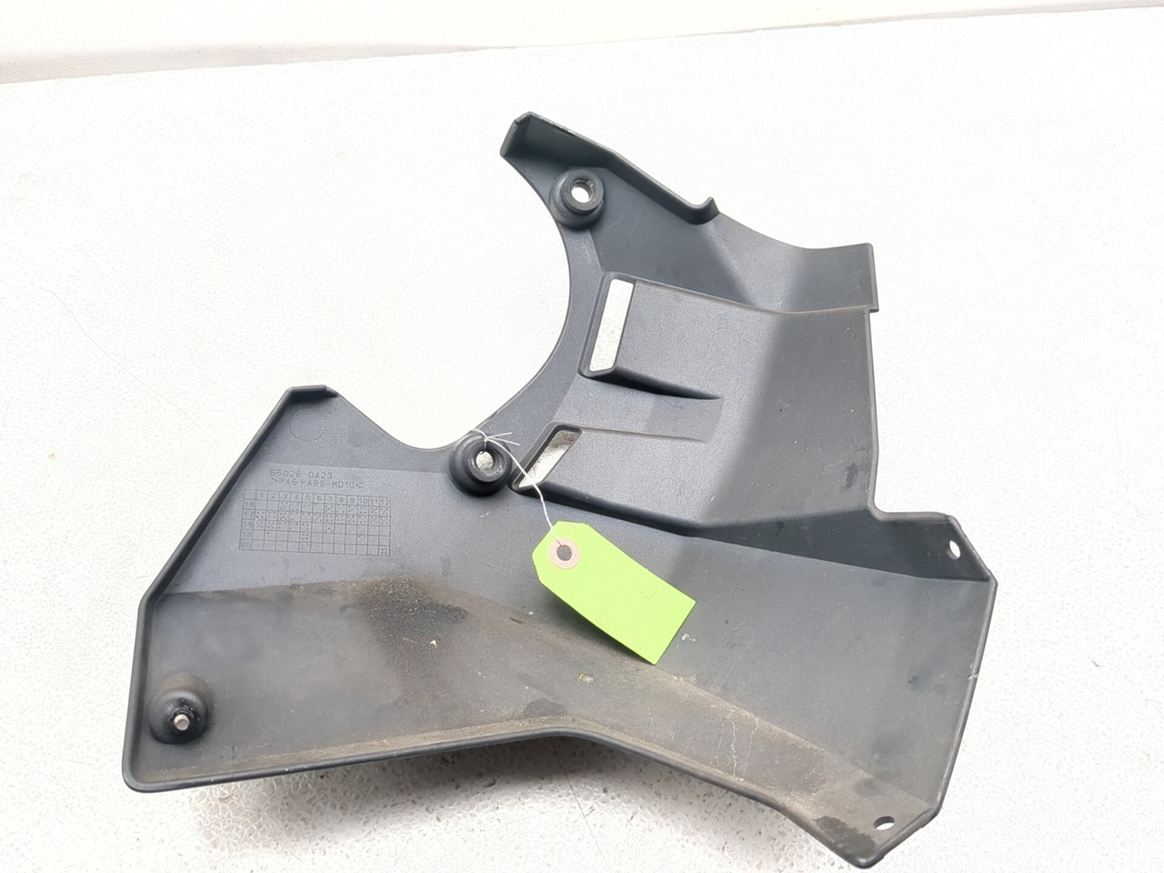 15-18 Kawasaki KLZ 1000 Versys LT Left Lower Cowling Fairing Body