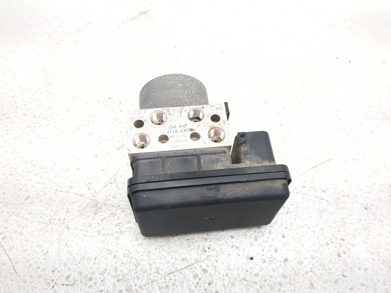 15-18 Kawasaki KLZ 1000 Versys LT ABS Pump 16082-0737 - Sun Coast