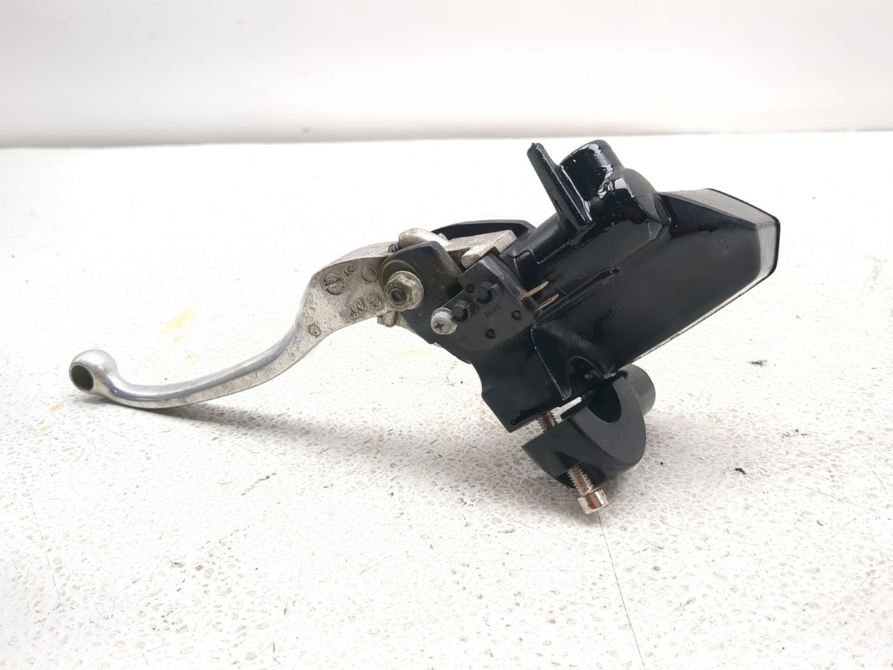 15-18 Kawasaki KLZ 1000 Versys LT Right Front Brake Master