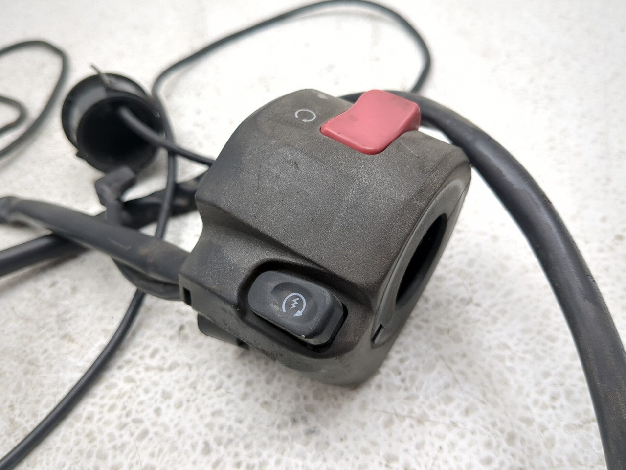 15-18 Kawasaki KLZ 1000 Versys LT Front Healtech Gipro Switch