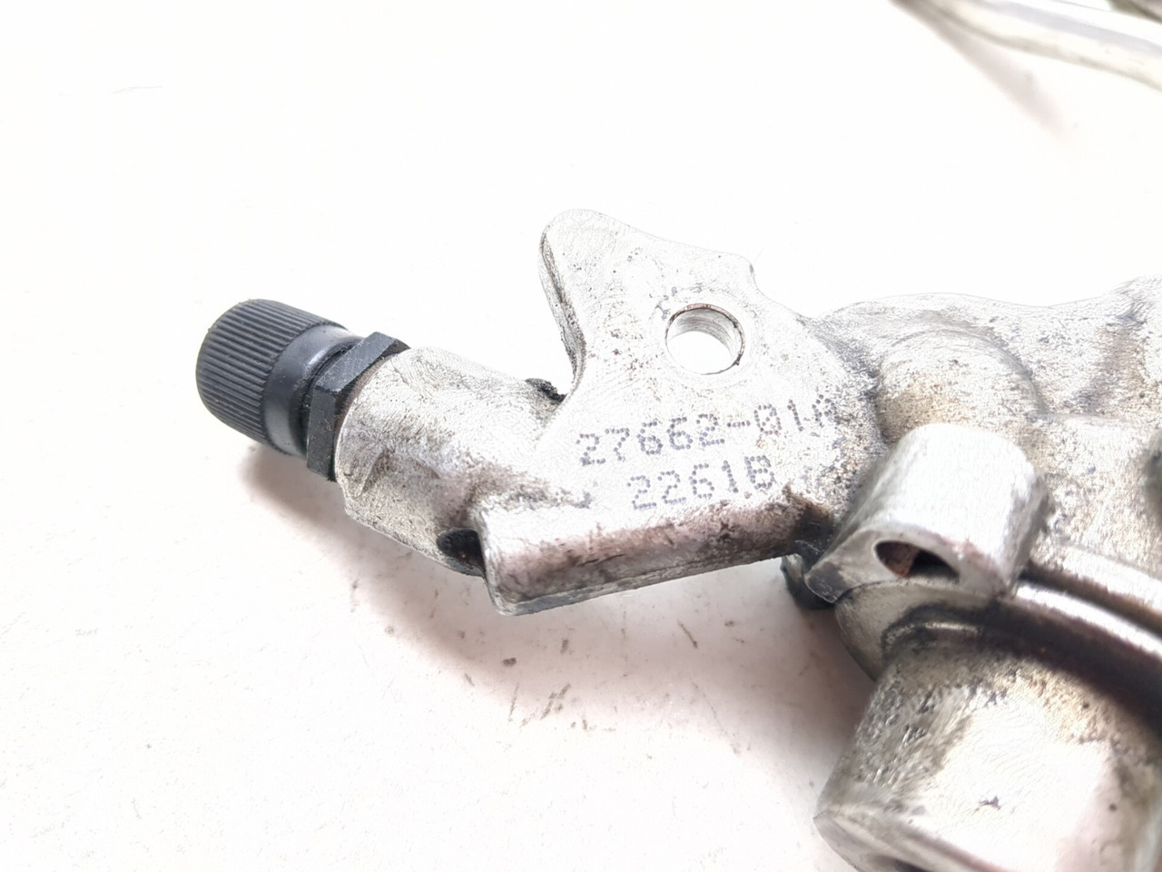 02-06 Harley Davidson VROD VRSCA Fuel Rail 27662-01 - Sun Coast