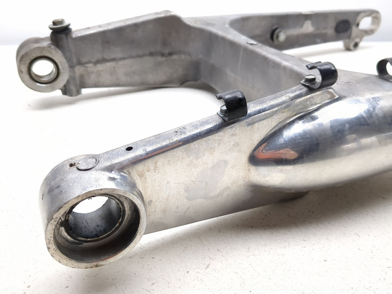 06-08 Harley Night Rod VRSCD Rear Swingarm 48372-05A - Sun Coast