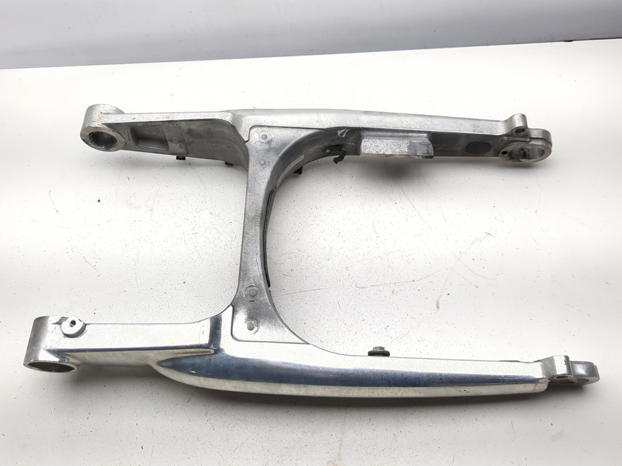 06-08 Harley Night Rod VRSCD Rear Swingarm 48372-05A - Sun Coast