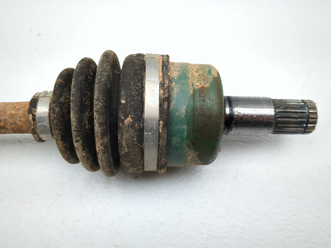 16-23 Yanmar Longhorn Viking 700 Front Right CV Axle Bolt Shaft
