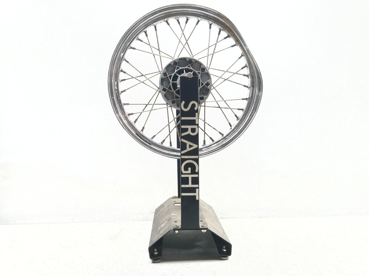 08-12 Moto Guzzi V7 Classic 750 Front Wheel Rim 18X2.50 DAMAGED