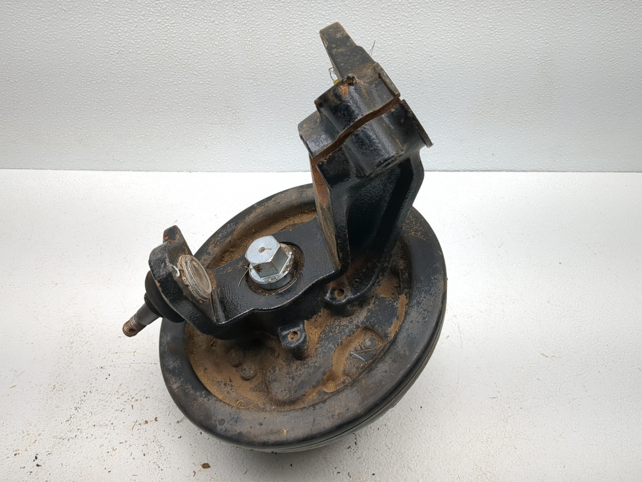 05-16 Kawasaki Mule 600 610 KAF400 Right Front Steering Knuckle