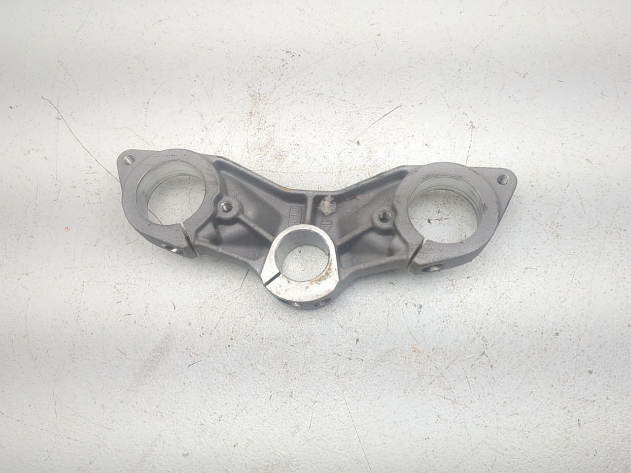 17-20 Ducati Supersport 939 Front Upper Triple Tree Top Yoke Stem
