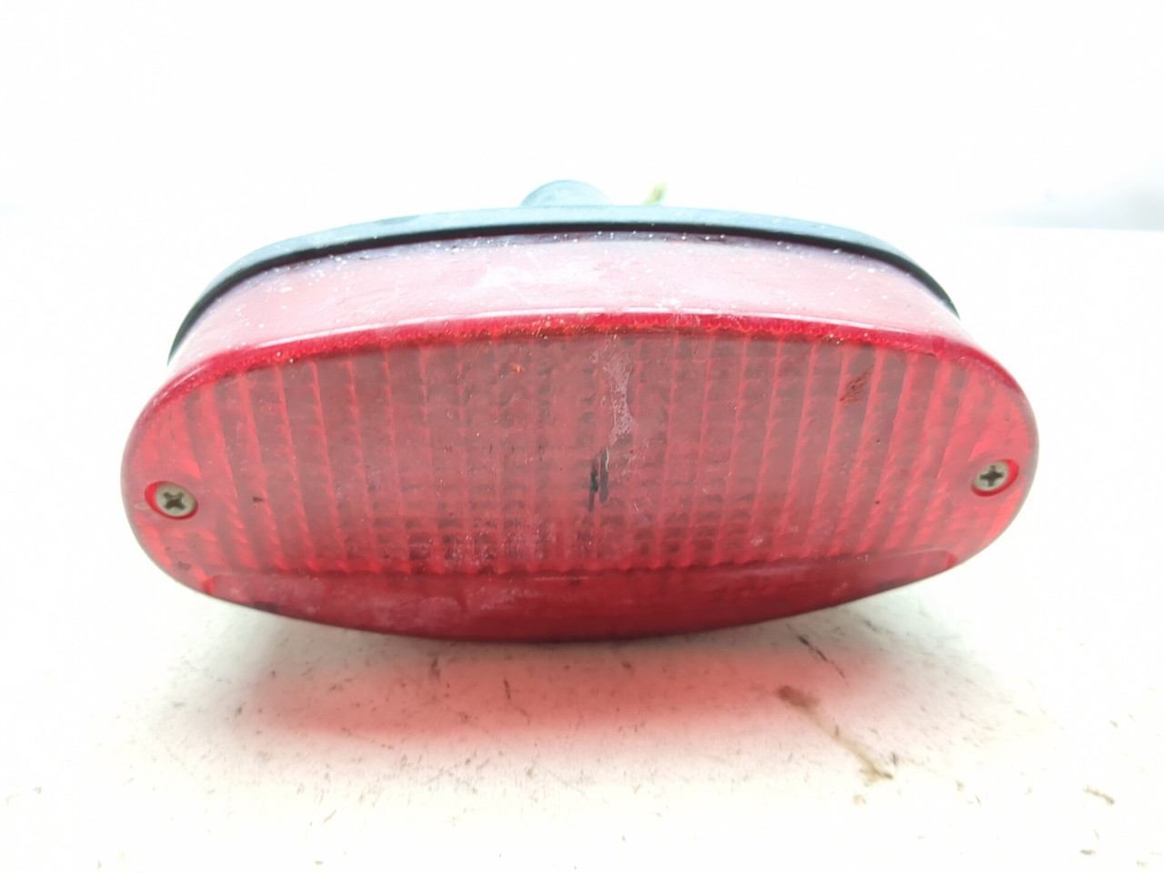 T・T・T 01-05 Yamaha Raptor 660 Rear Tail Light Lamp Brake Light 5LP-84710