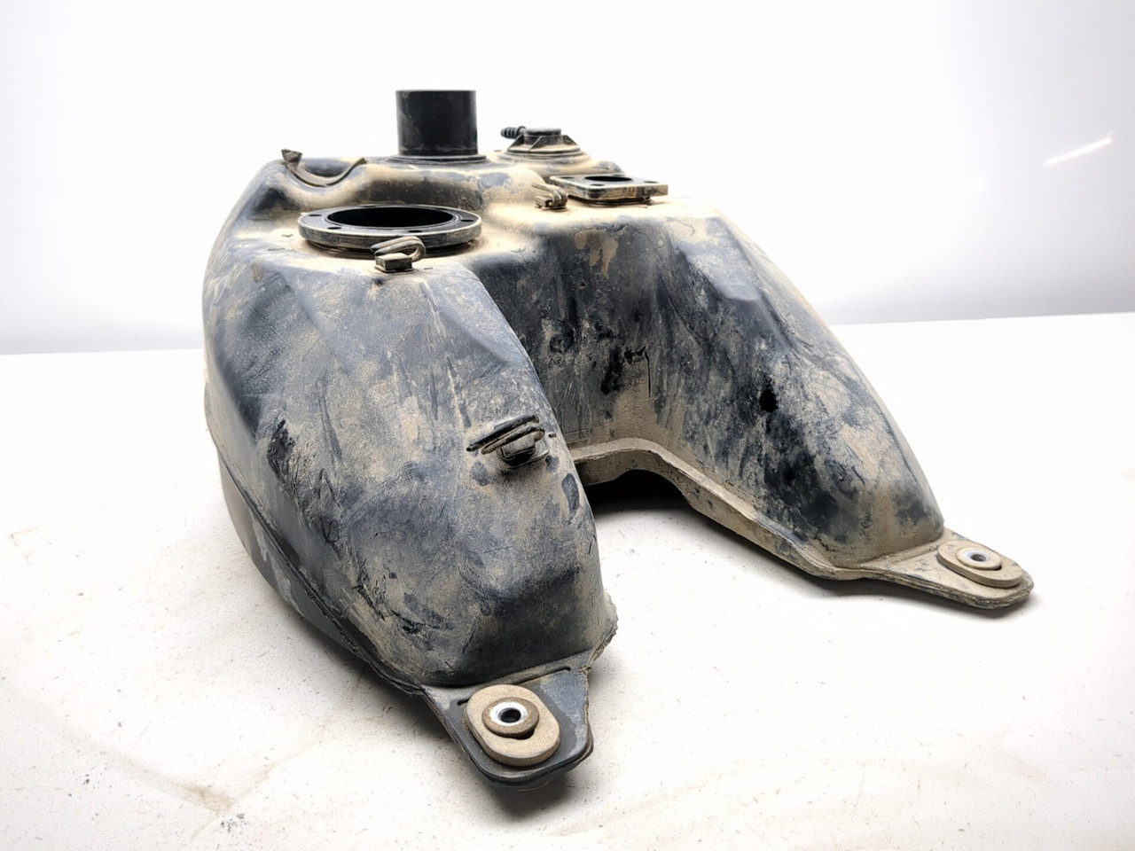 20-25 CFMoto CForce 600 Fuel Tank Gas Petrol 9CR6-120100-20000