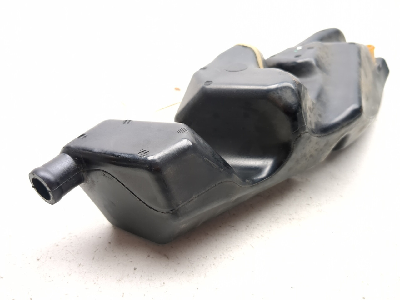 03-06 Ducati 749 999 Oil Breather Tank Gas Fuel Petrol 58510341A