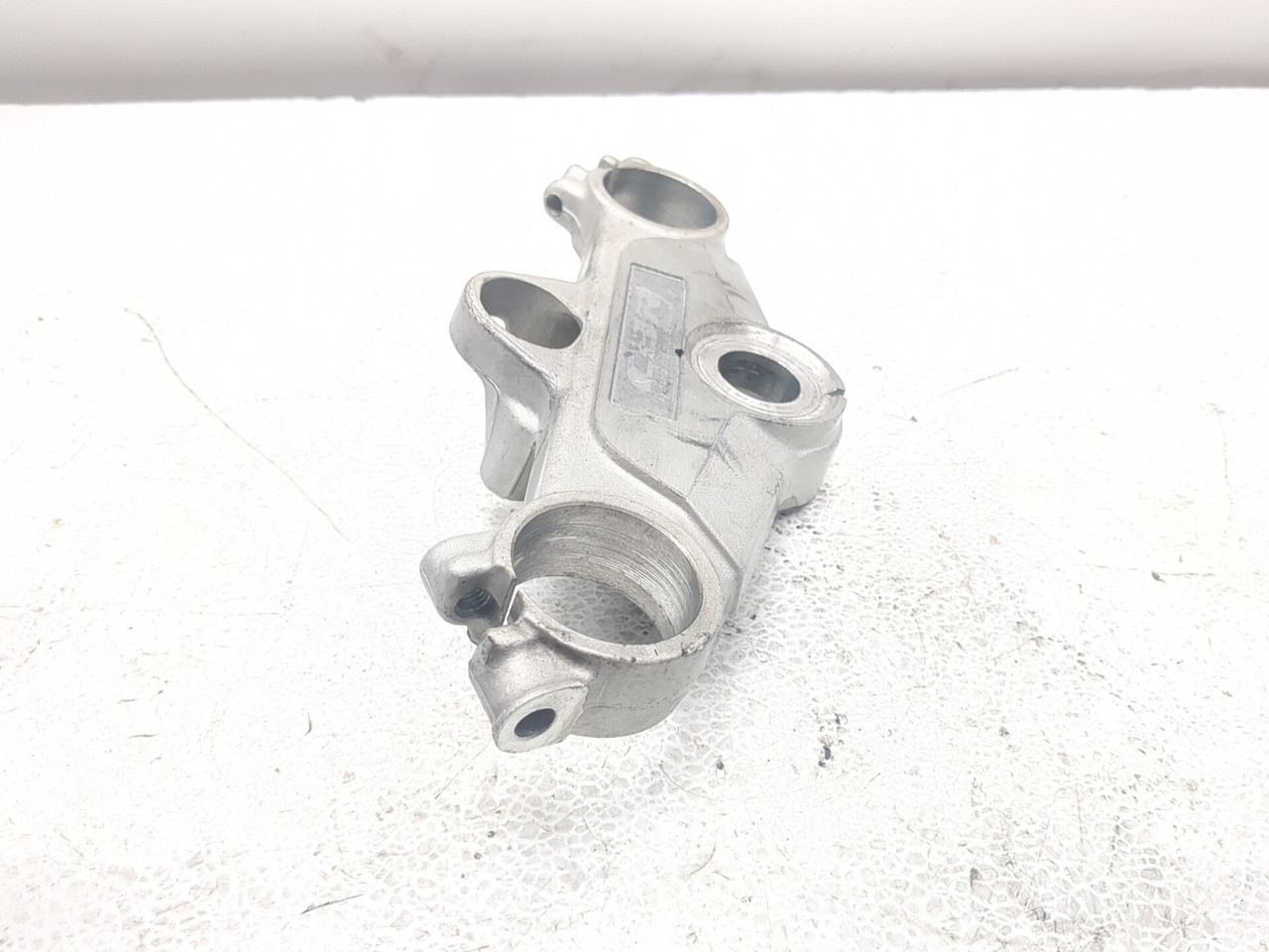 CBシリーズ CBRシリーズ Hurricane パーツリスト ホンダ 正規 CB400F CB650SC CB750C CBR600F CBR900RR CBR1000F 【中古】 25 93-96 Honda CBR1000F Hurricane Front Upper Triple Tree Top Yoke