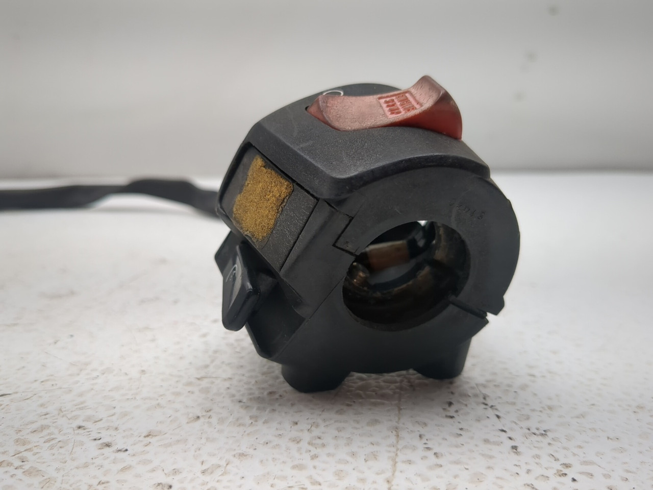 93-96 Honda CBR1000F Hurricane Front Right Handlebar Switch