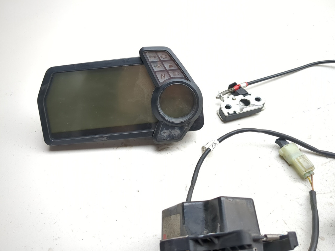 10-18 Ducati Multistrada 1200 S Lock Set ECU Gauge Ignition Gas