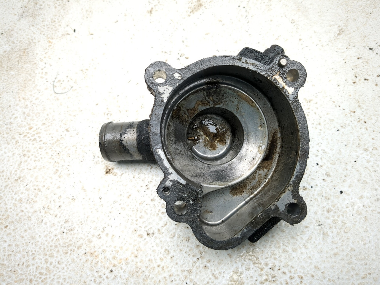 14-24 Kawasaki Teryx4 KRT800 Engine Right Water Pump Cover 16142