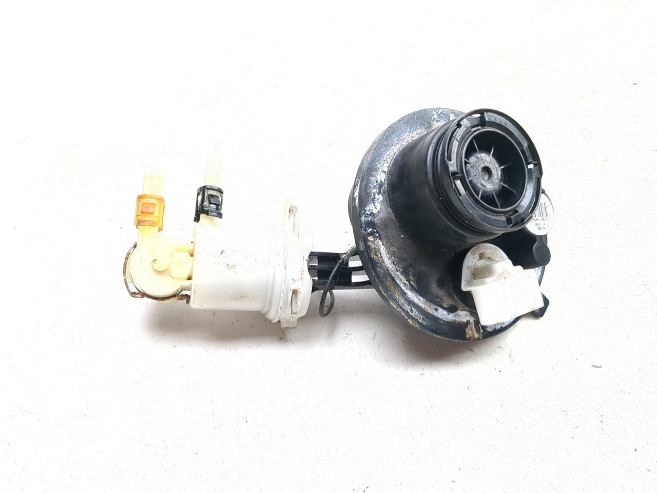 08-13 Harley Davidson FLTRU Road Glide Ultra Fuel Pump Assembly