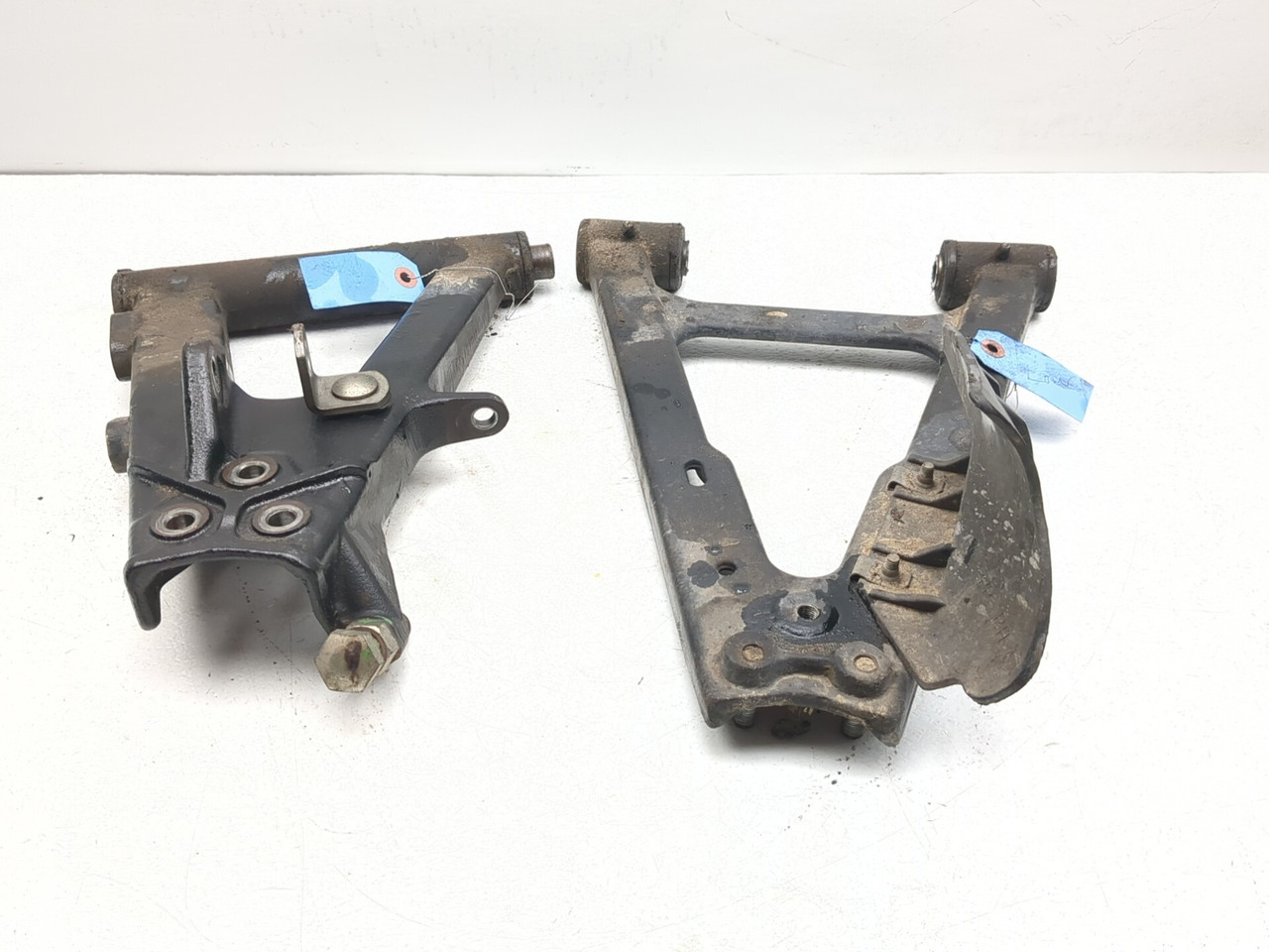 14-22 Kubota RTV X900 Front Right Upper Lower Control A-Arm K7731