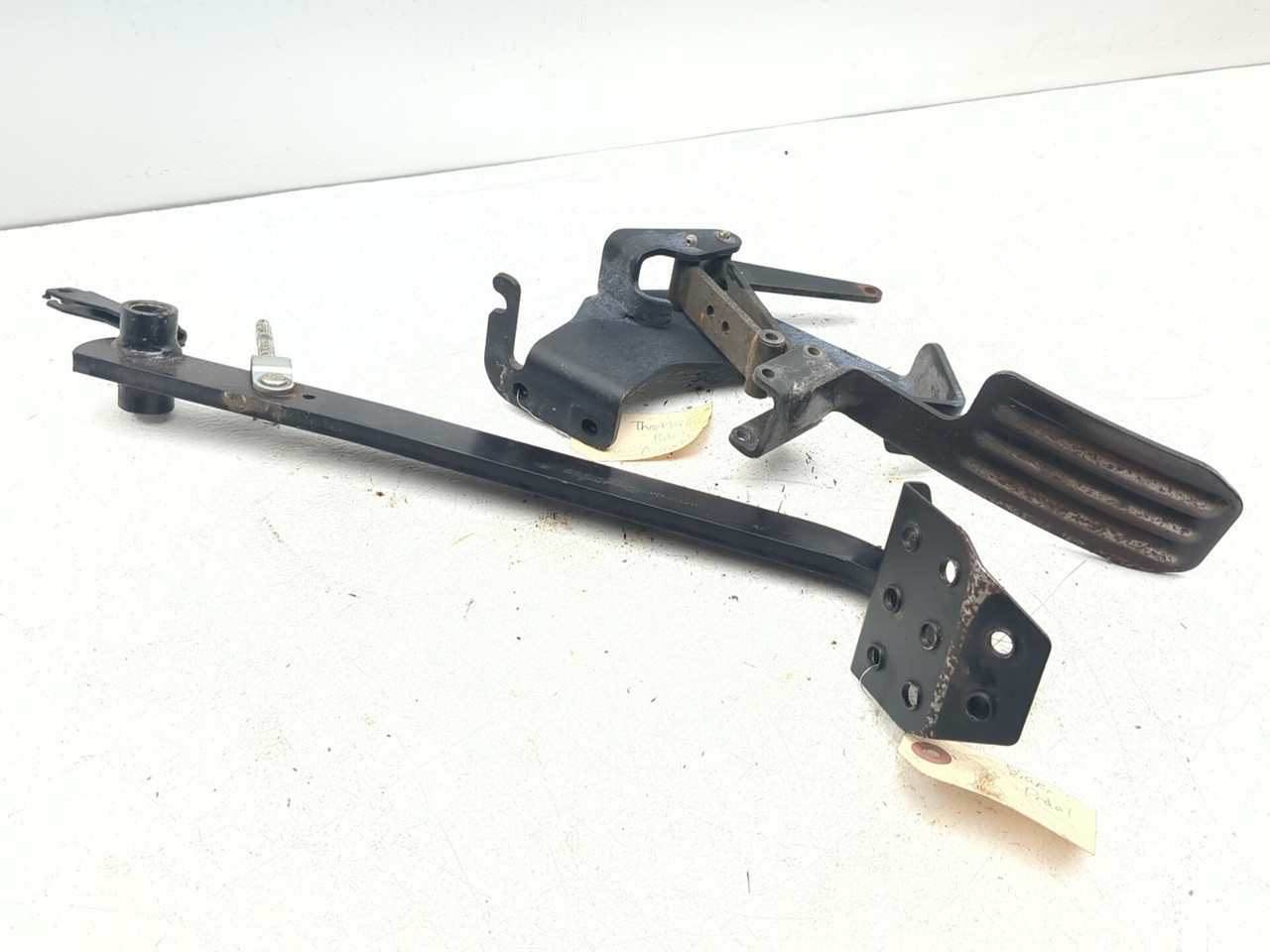 14-22 Kubota RTV X900 Throttle & Brake Throttle & Brake Pedal Set