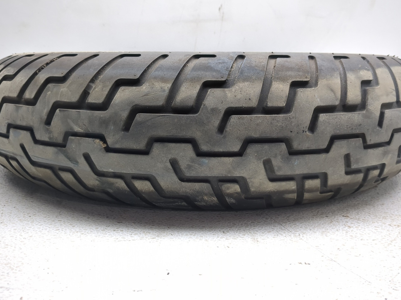 Front Tire Dunlop D404F 150/80-16 41009-1296 - Sun Coast Cycle