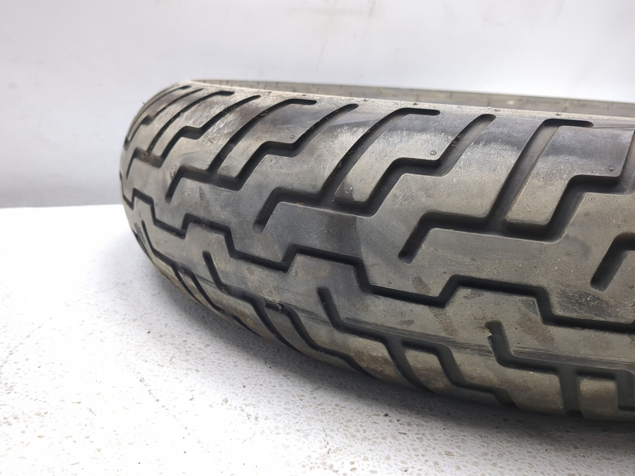 Front Tire Dunlop D404F 150/80-16 41009-1296 - Sun Coast Cycle