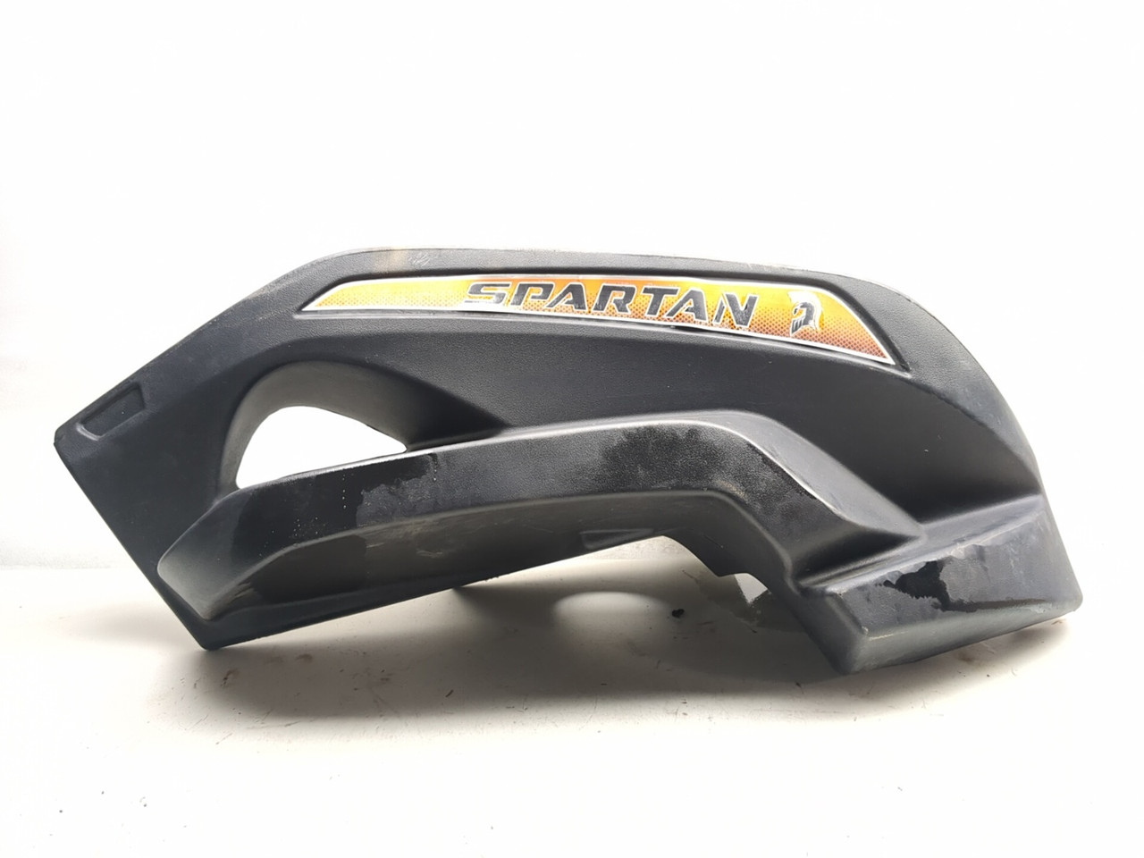 16-21 Spartan SRT-HD 61 Vanguard 32 Right Side Console Shroud 467