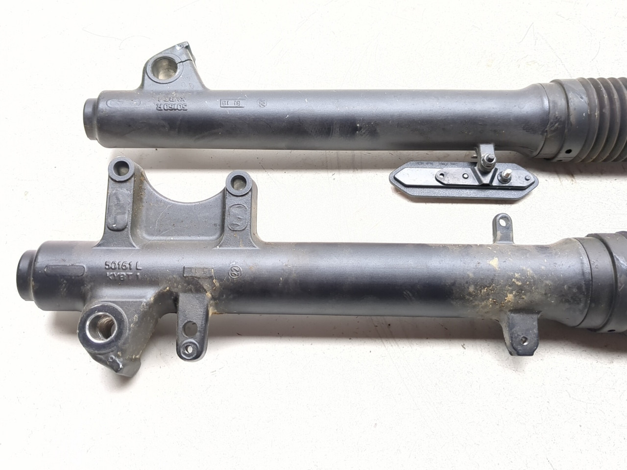専用３ 22-25 Kawasaki KLR650 Left Right Front Fork Tubes Leg Inverted