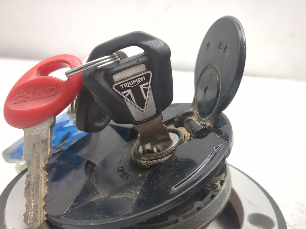 17-19 Triumph Tiger 800 XCX Ignition Switch Gas Cap Seat Lock ECU