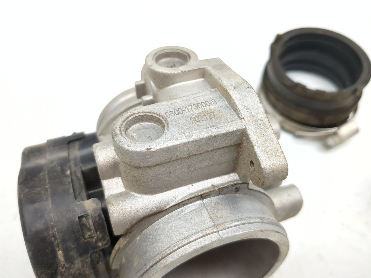 ジョン 14-22 CF Moto ZForce 800 EX Throttle Body & Intake Manifold