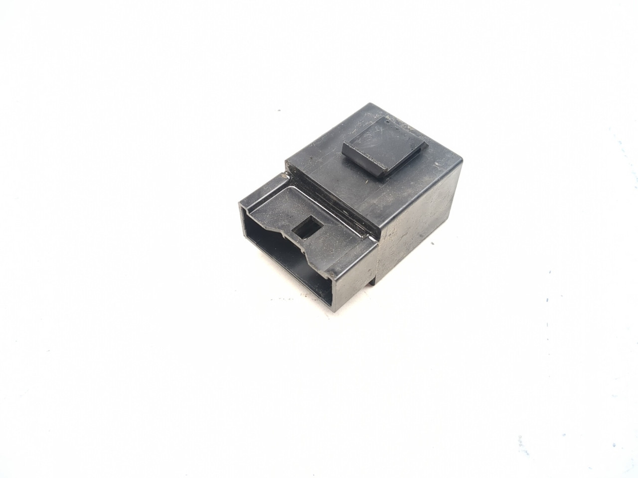 18-22 Yamaha Niken MXT850 GT Fuel Pump Turn Signal Relay 5VK-81950