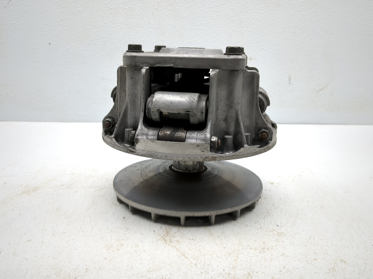 05-16 Kawasaki Mule 610 KAF400 Primary Drive Clutch 49093-0021