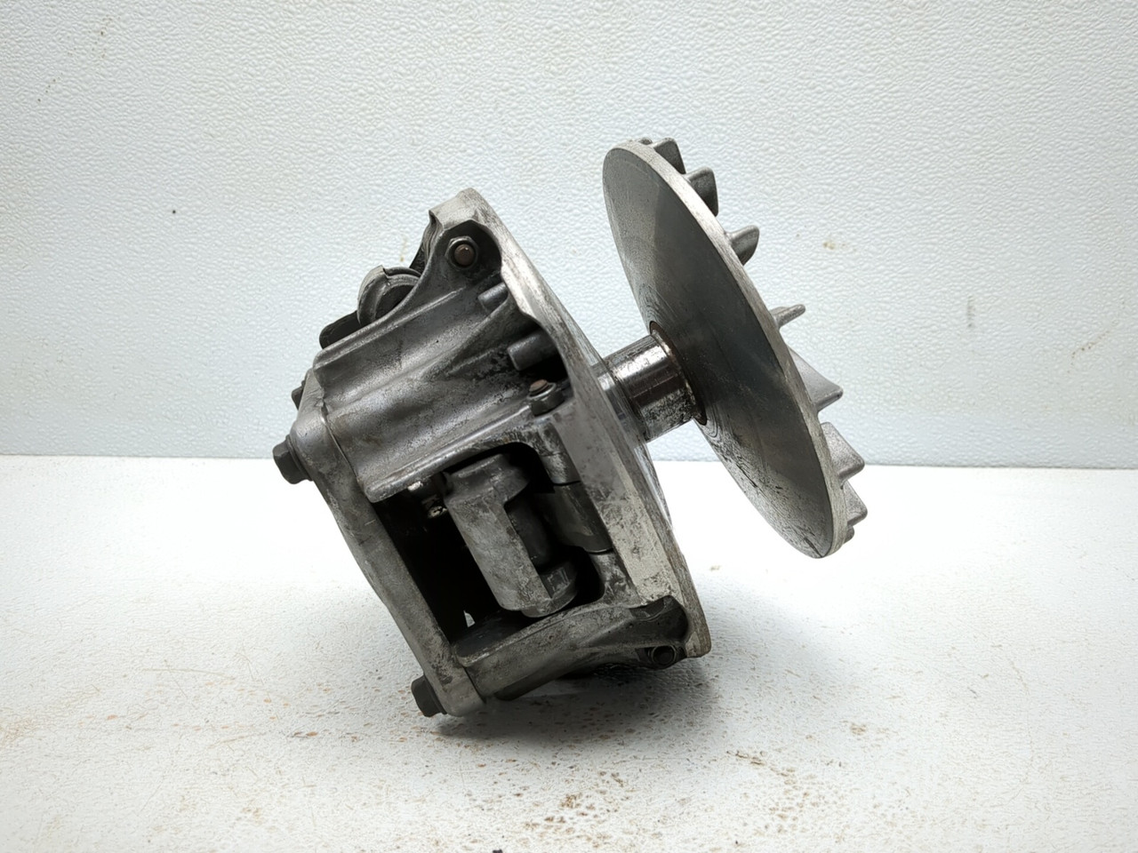 05-16 Kawasaki Mule 610 KAF400 Primary Drive Clutch 49093-0021