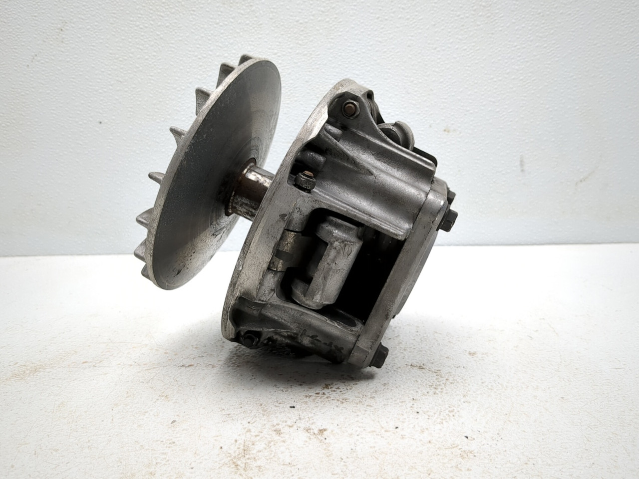 05-16 Kawasaki Mule 610 KAF400 Primary Drive Clutch 49093-0021