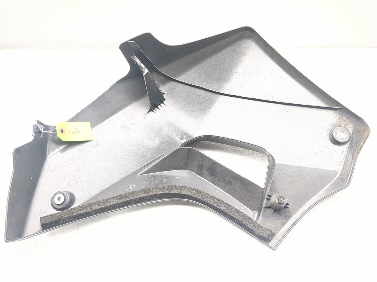 08-18 Kawasaki KLR 650 Front Left Radiator Shroud Fairing Cover