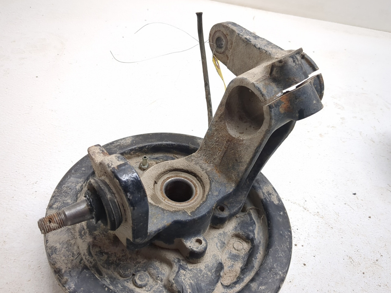 05-16 Kawasaki KAF400 Mule 610 Front Left Drum W/ Right Axle