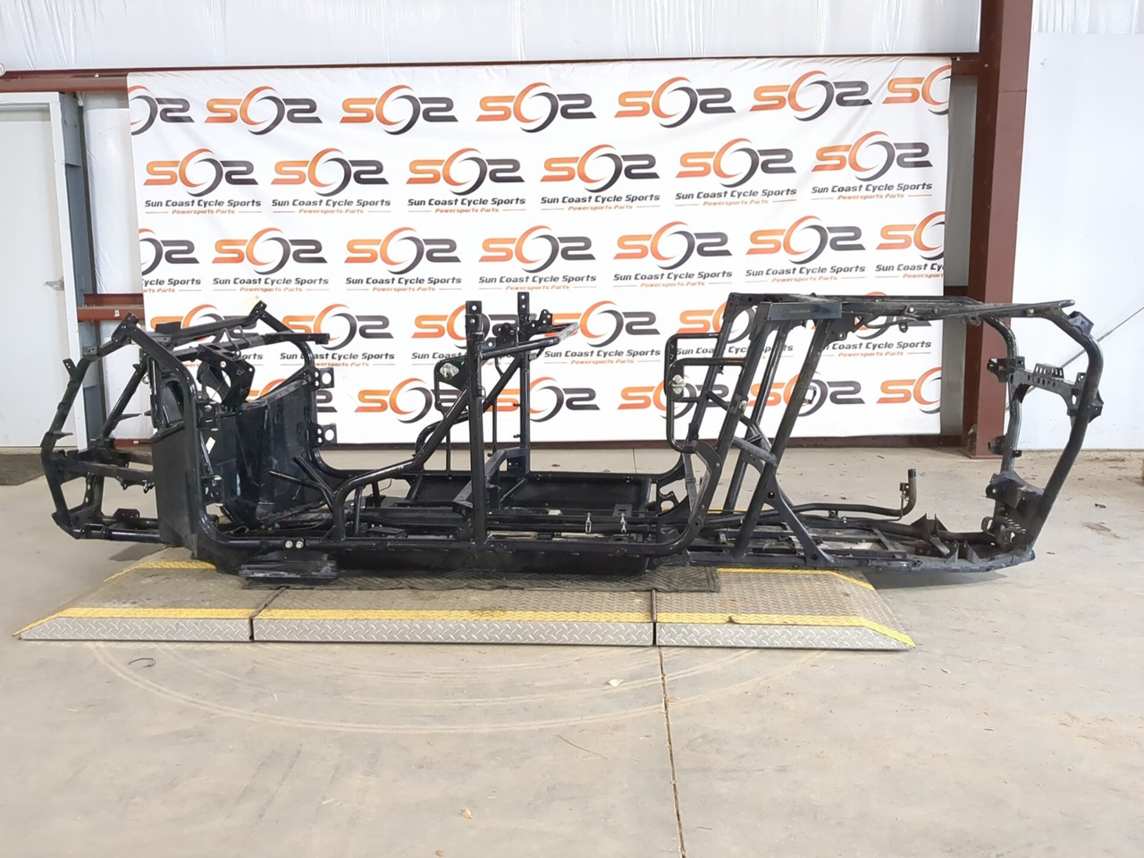20 x 4.0リムフレーム 20-24 Kawasaki KRX4 Teryx 1000 Main Frame Chassis STRAIGHT - Sun