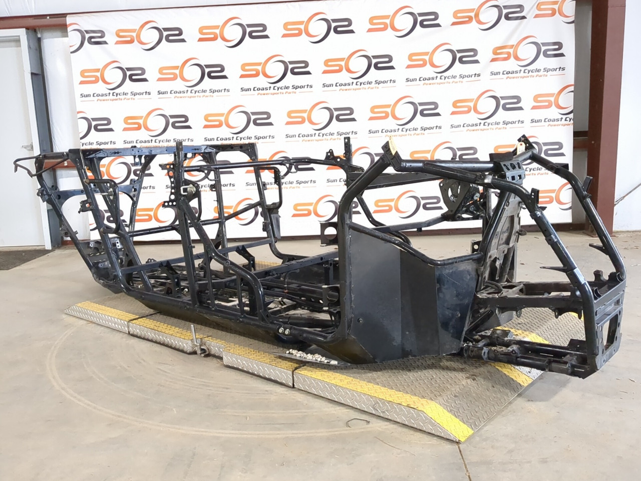 20-24 Kawasaki KRX4 Teryx 1000 Main Frame Chassis STRAIGHT - Sun