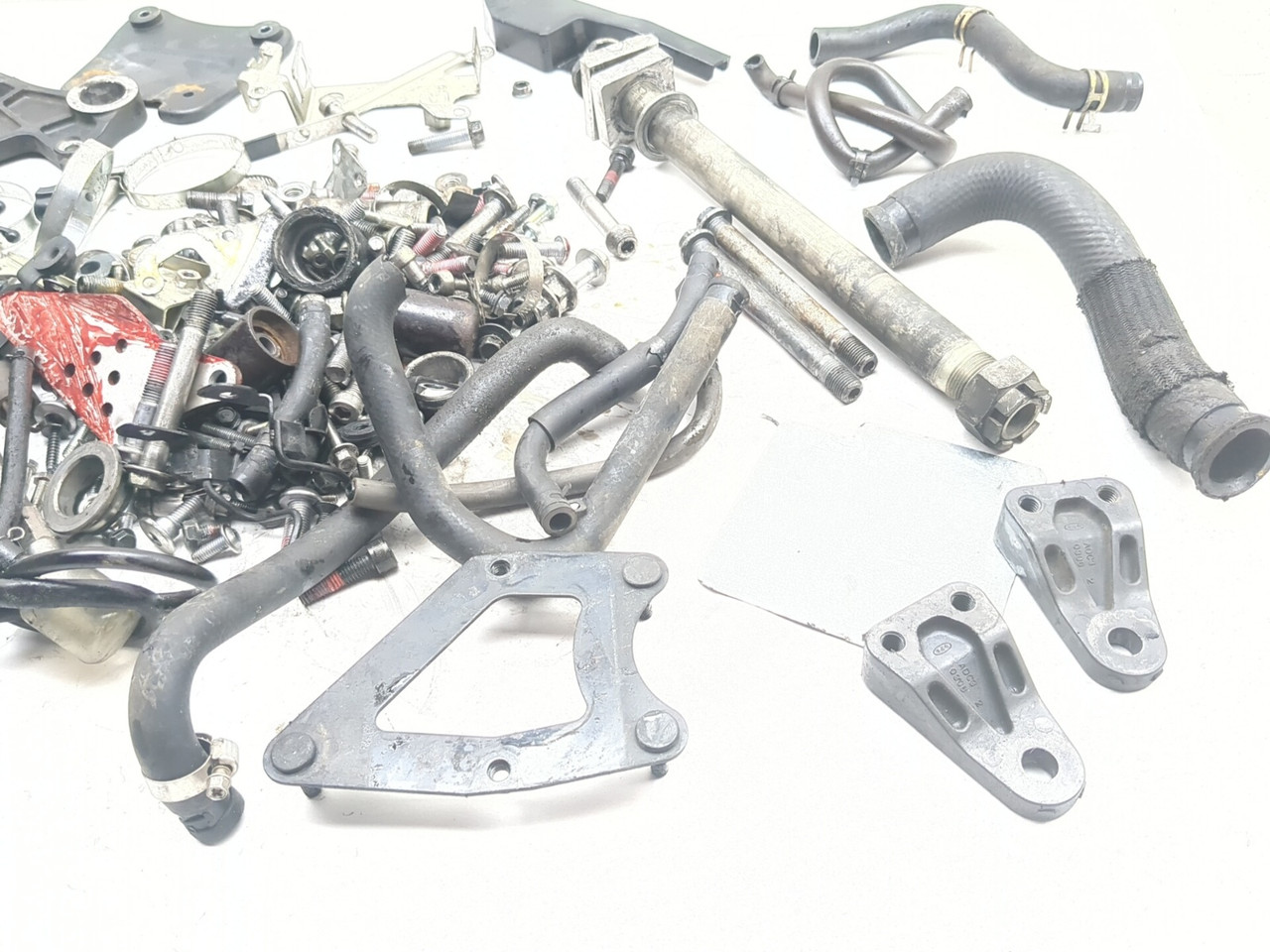 07-08 Kawasaki Ninja ZX600 ZX6R Axle Hoses Engine Hardware Bolt