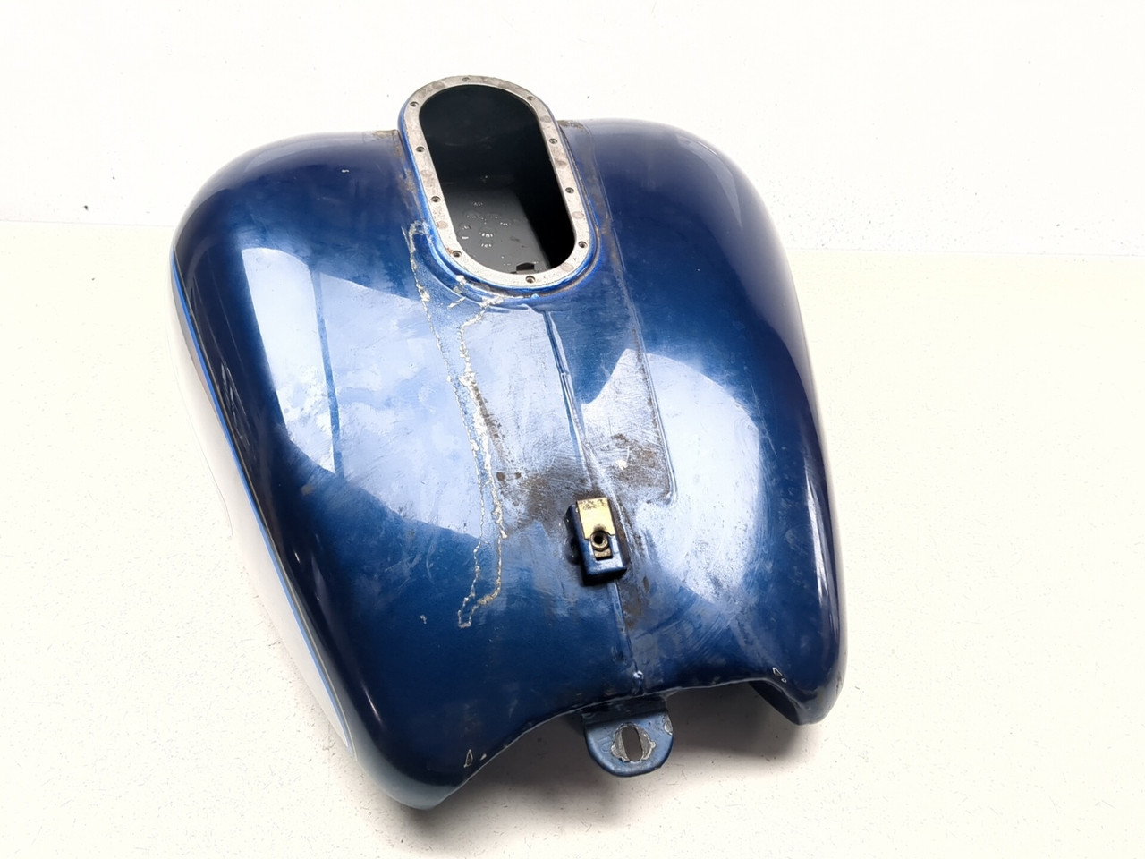 99-06 Harley-Davidson FLHTCI Electra Glide Classic Fuel Tank Gas