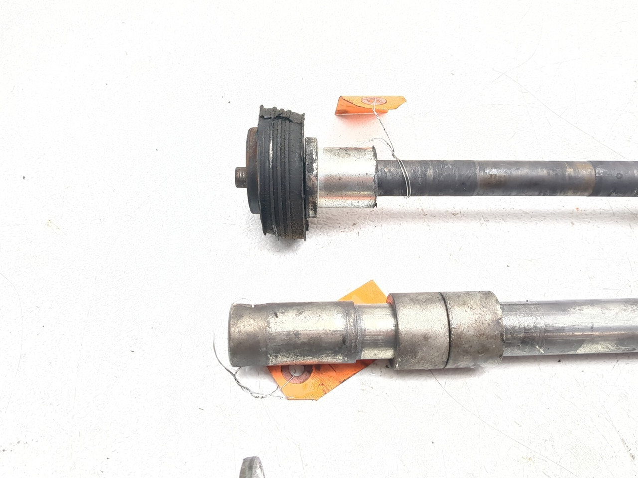 99-06 Harley Ultra Classic Electra Glide FLHTCUI Front Rear Axle