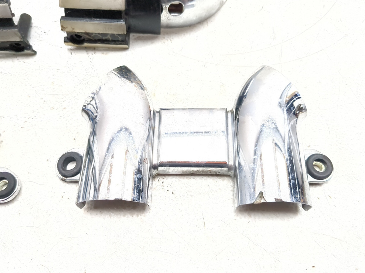 85-07 Yamaha VMAX 1200 VMX12 Exhaust Pipe Covers & Carb Valve
