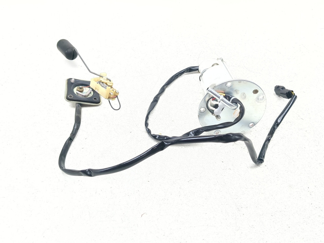 08-09 Kawasaki Concours ZG1400 Front Fuel Pump Level Sending Unit