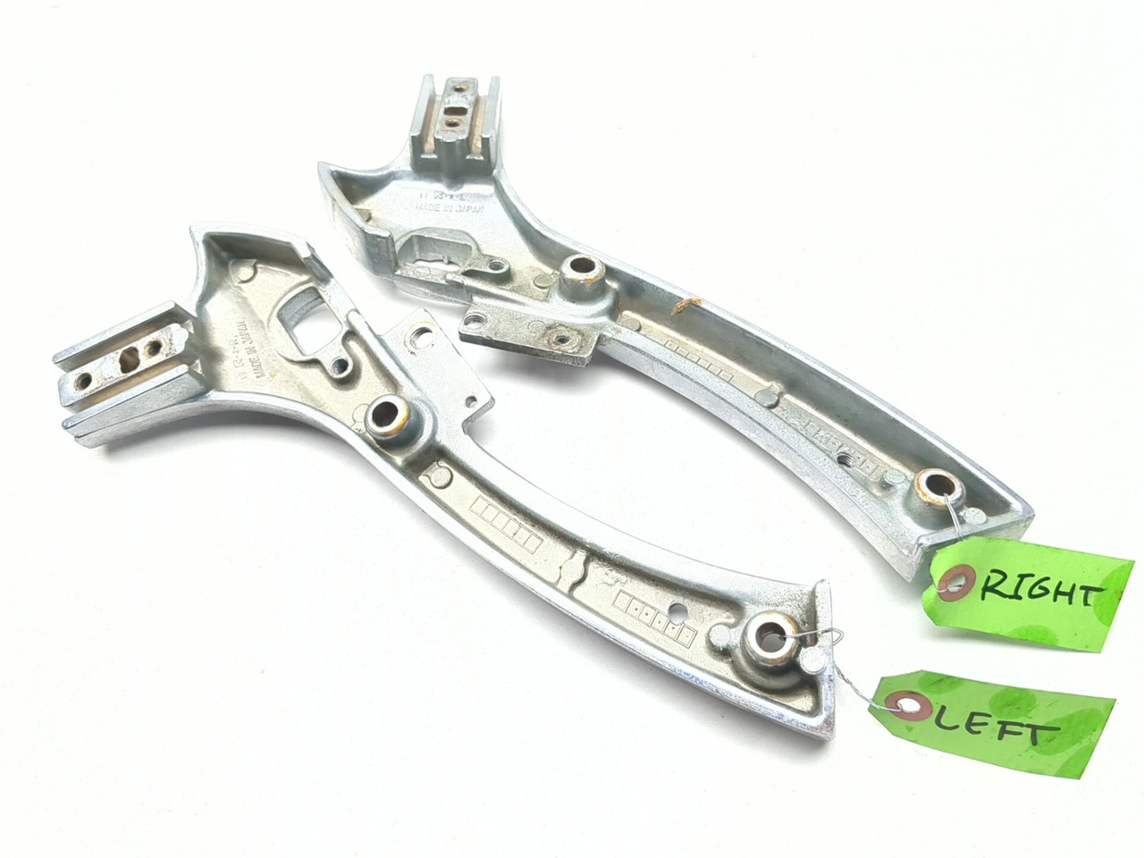 85-06 Kawasaki Vulcan 750 VN750 Rear Left Right Fender Strut