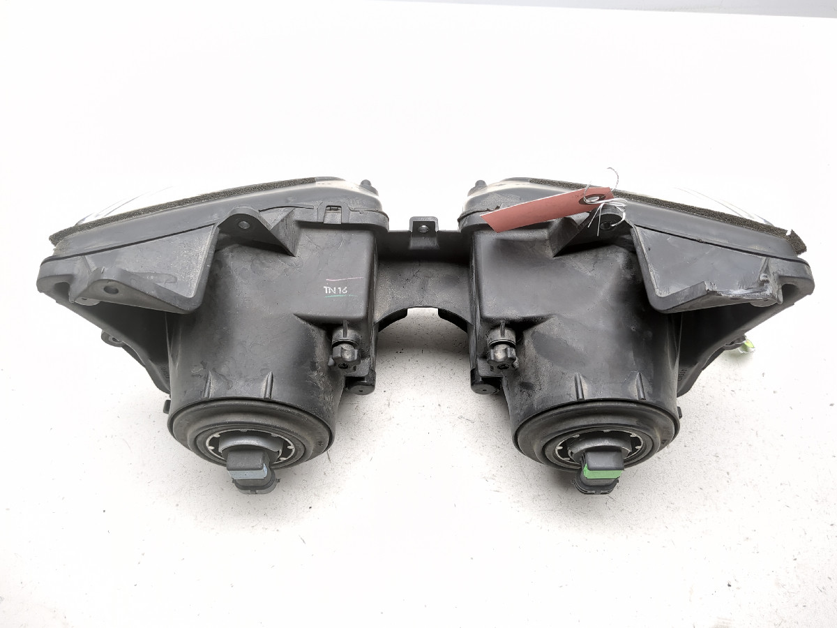 06 07 Kawasaki Ninja ZX10 ZX10R Front Headlight Head Light Lamp
