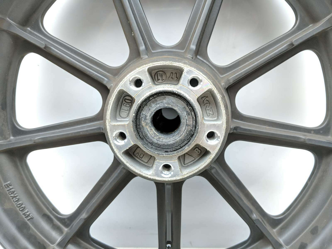 18 Harley Davidson Sportster Iron 1200 XL1200NS Rear Wheel Rim