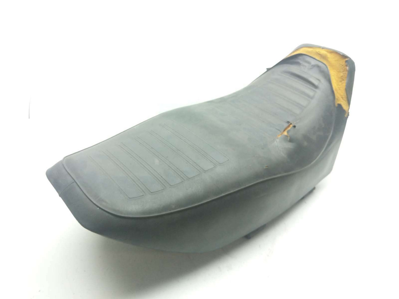80-83 Yamaha XS400 Full One Piece Driver Passenger Seat - Sun 80-83 Yamaha XS400 Full One Piece Driver Passenger Seat - Sun