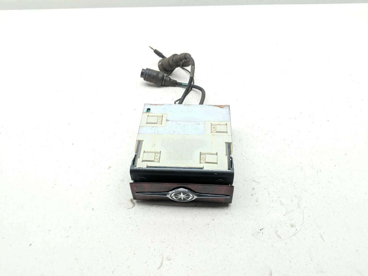 rei99ページ Used 2001 ISUZU TROOPER RADIO AUDIO - Speedy's Used Auto Parts