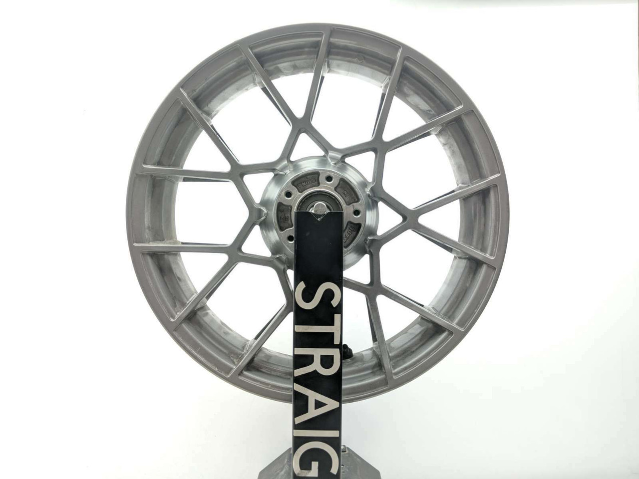 A シリアル 22 -24 Harley Davidson Nightster RH975 S Rear Wheel Rim STRAIGHT