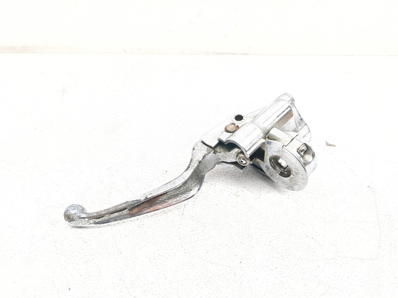 00-06 Harley-Davidson FLHPI Road King Police Right Front Brake