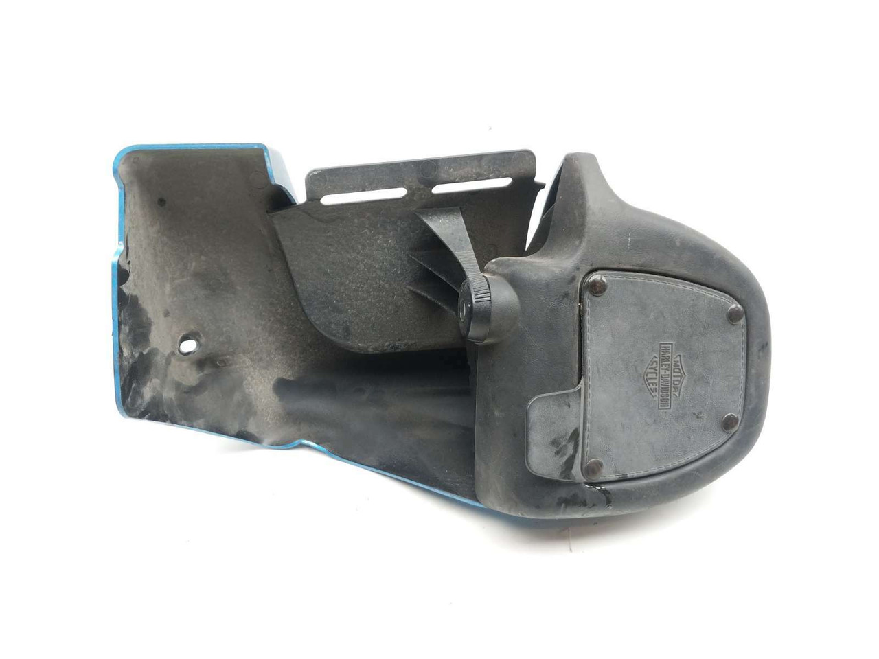 11 Harley Davidson Road Glide Ultra FLTRU Right Side Lower Leg