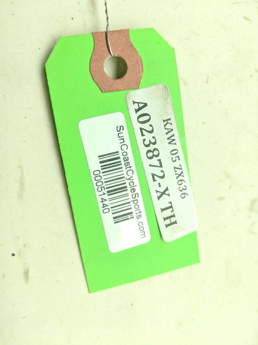 05 06 Kawasaki Ninja ZX636 ZX6R Left Clip On Handle Bar - Sun